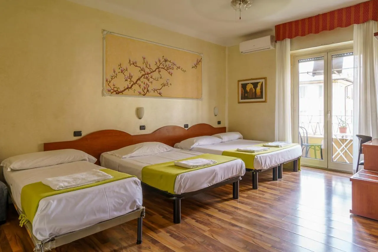 Hotel America Milan 0*,  Italy