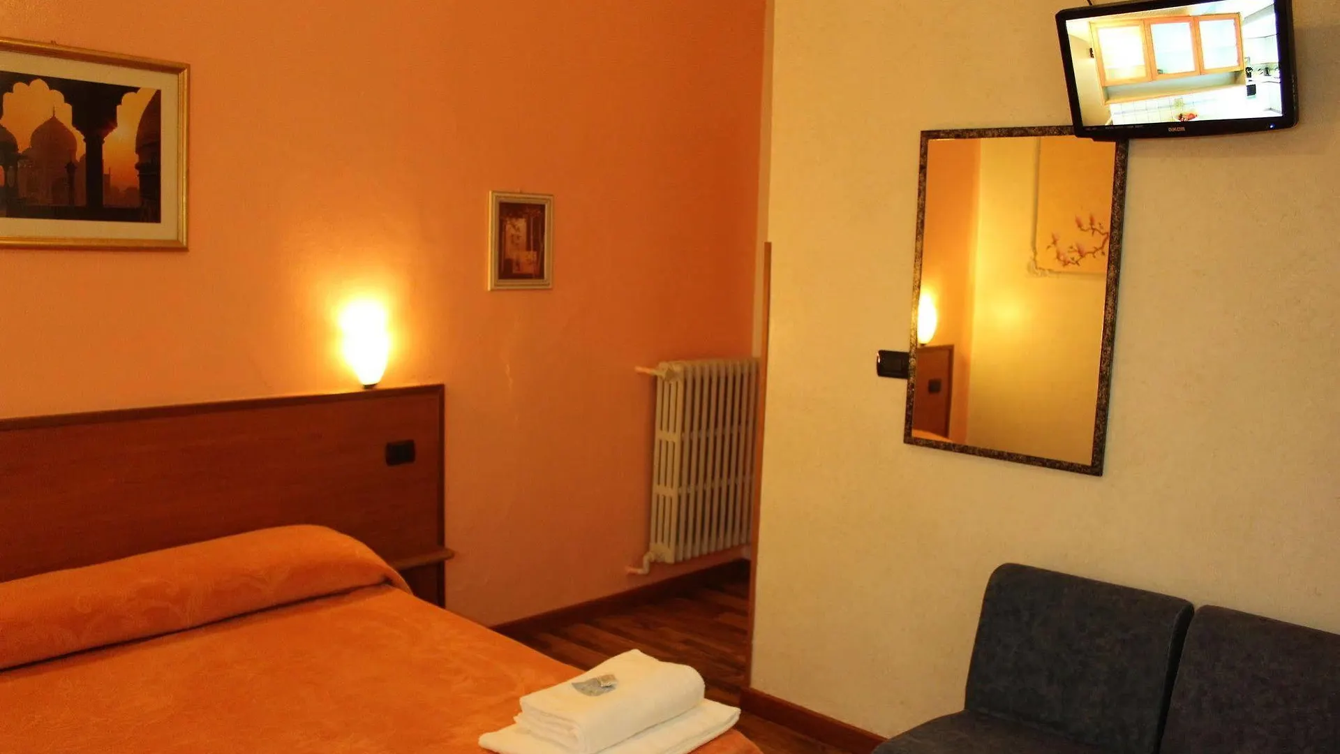 Hotel America Milan